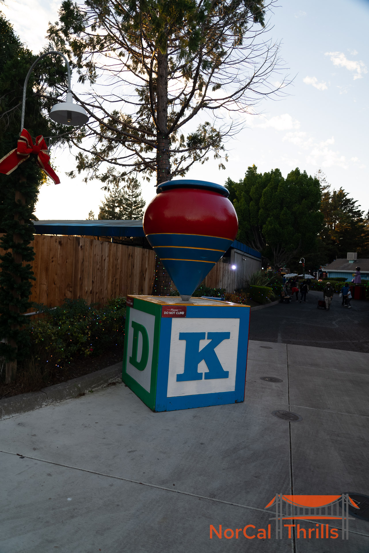 Holiday in the Park | Santa's Toy Land